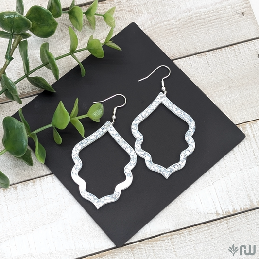 Vault B - Scalloped Hoop