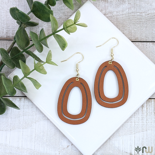 Vault C - Oval Leather Hoop