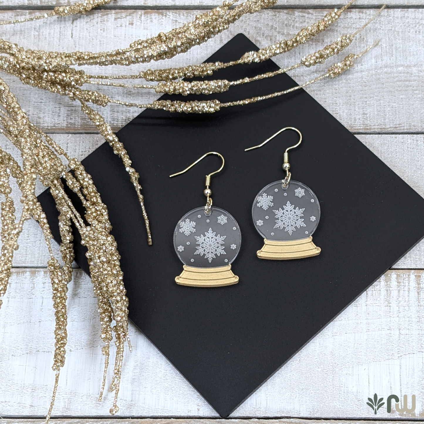 Vault G - Snow Globe