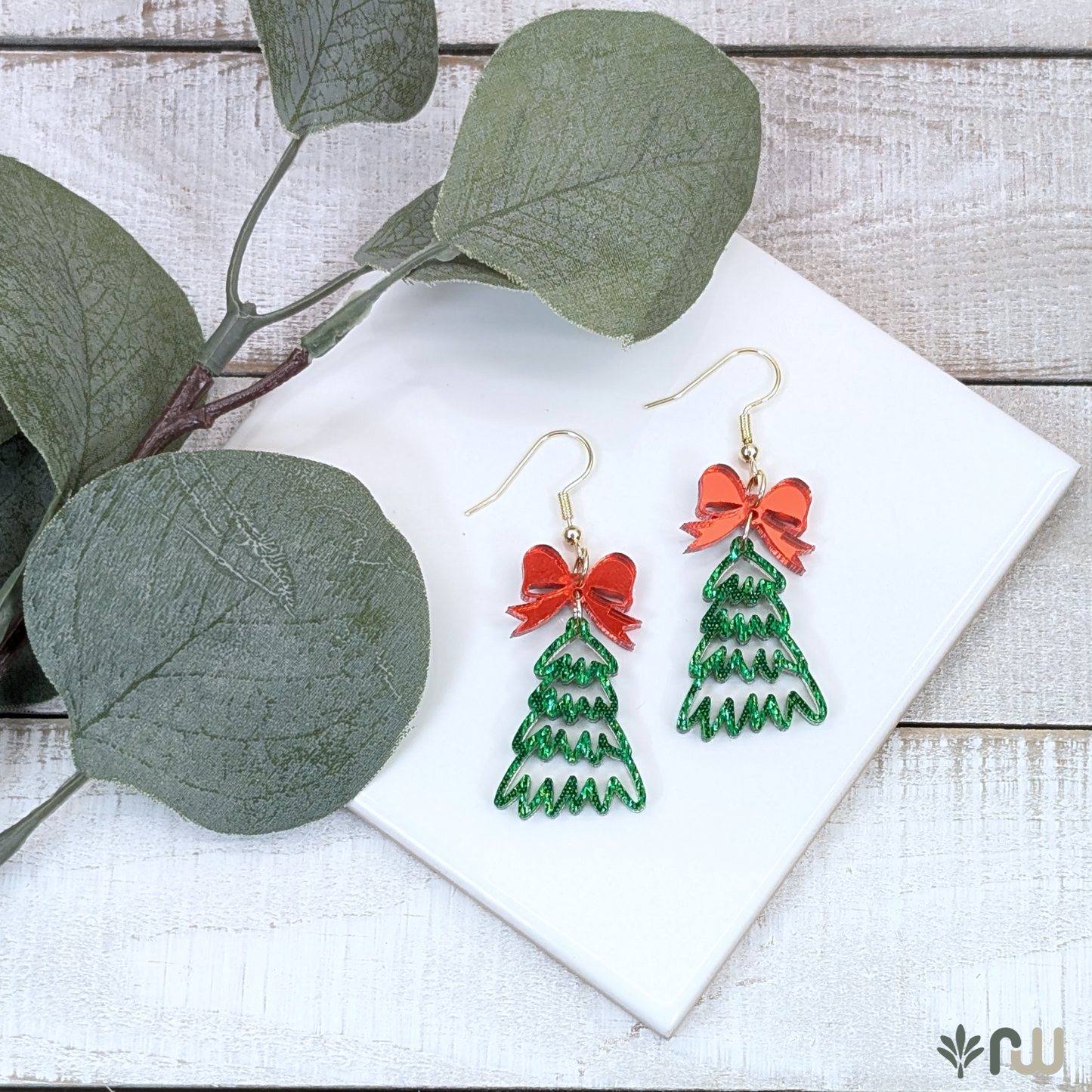 Vault H - Christmas Tree with Bow