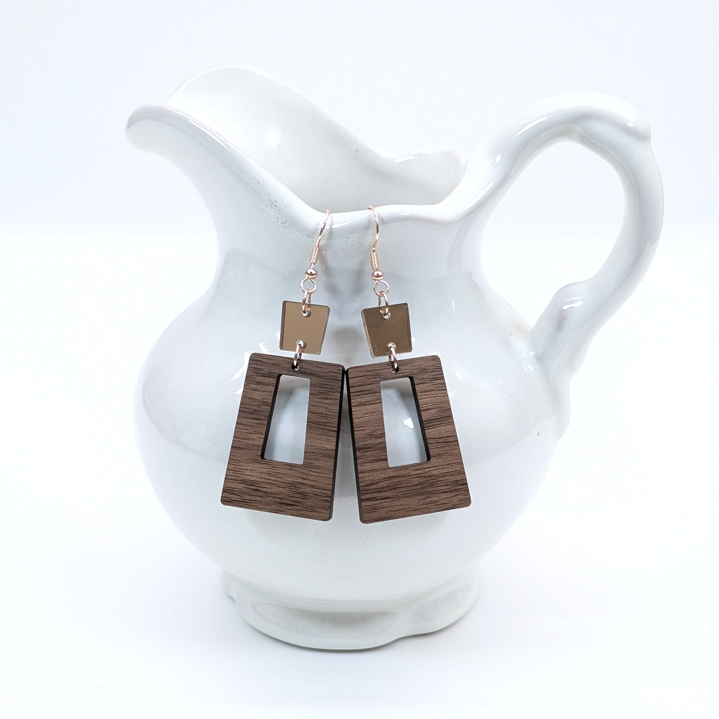 Vault J - Customizable Trapezoid Hoop