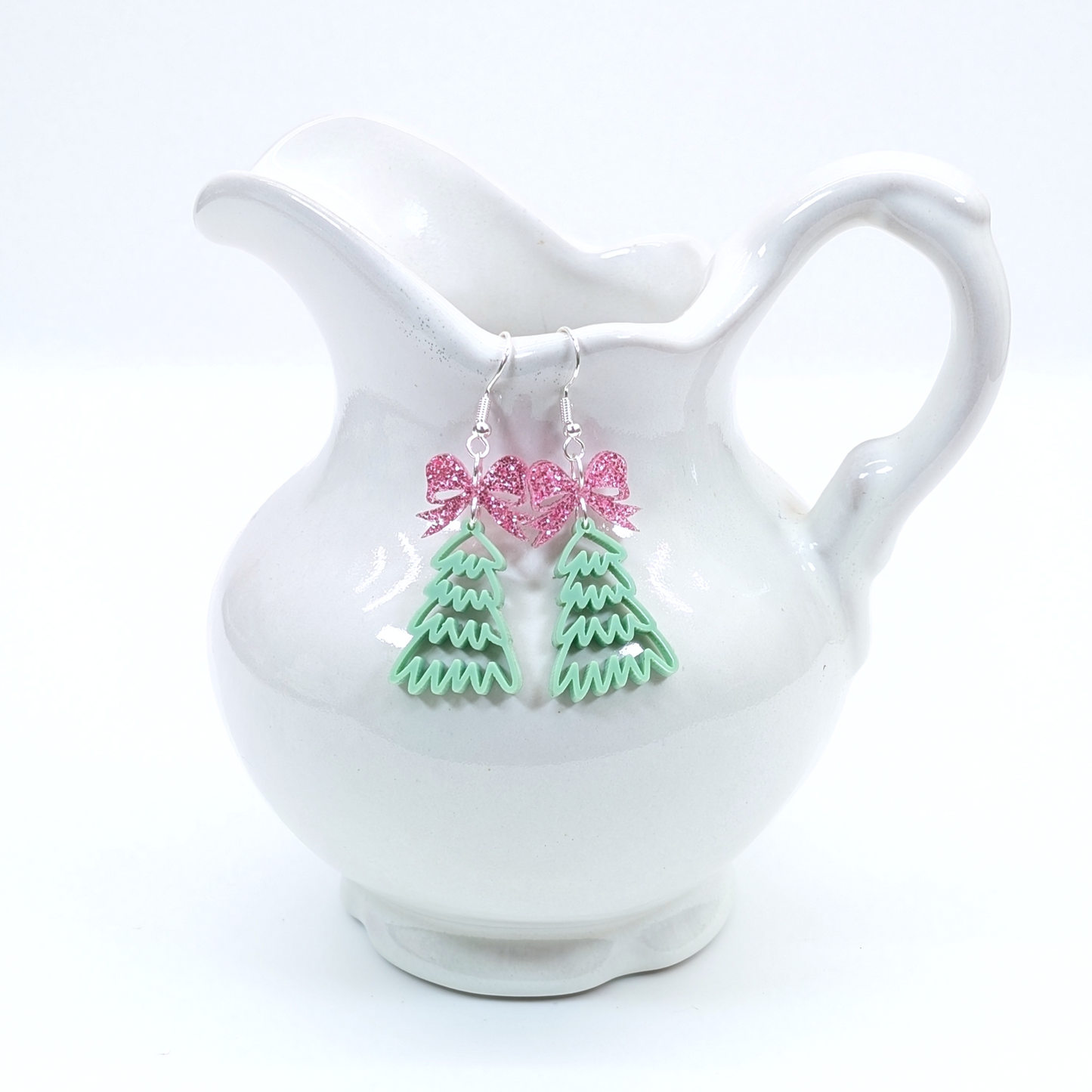 Vault H - Christmas Tree with Bow