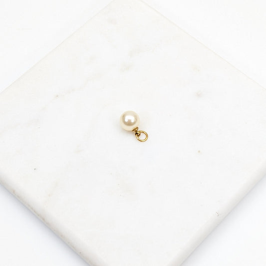 Pearl Charm
